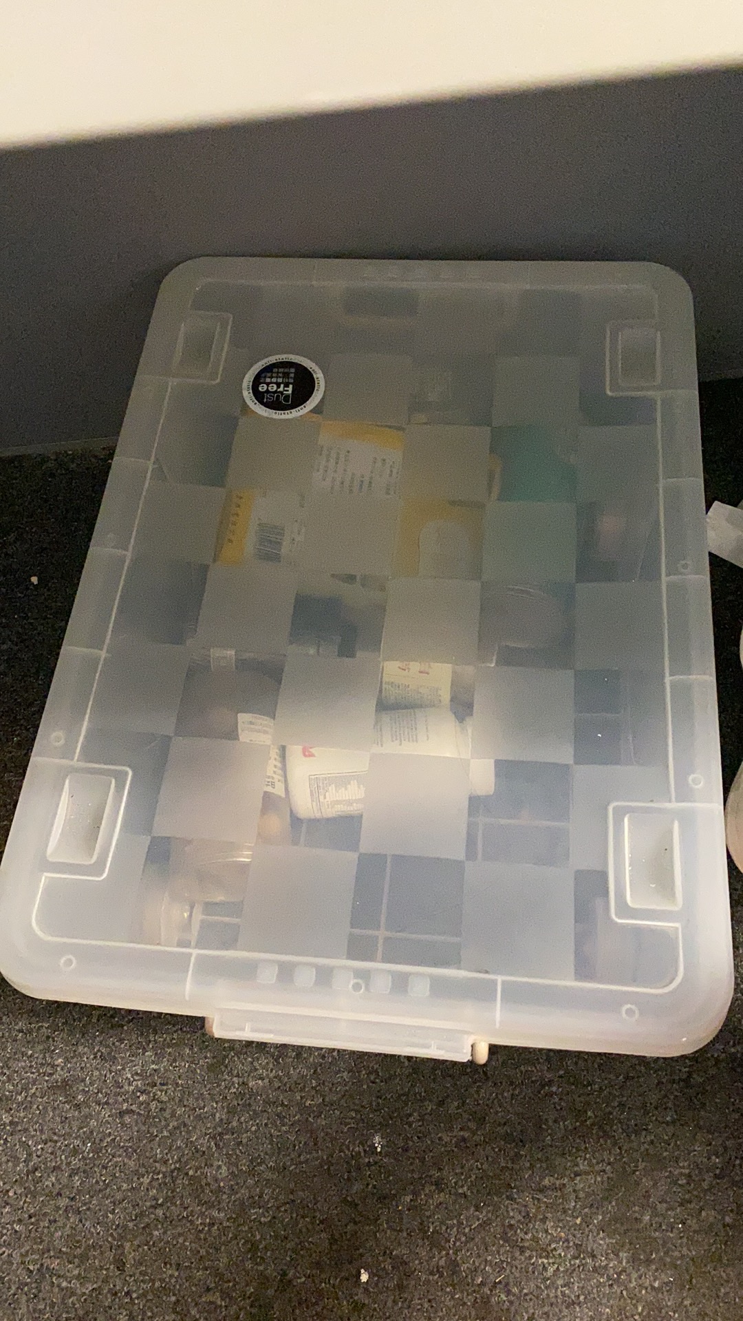 收纳箱 带滚轮
