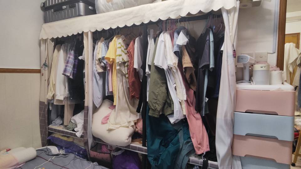 简易衣柜