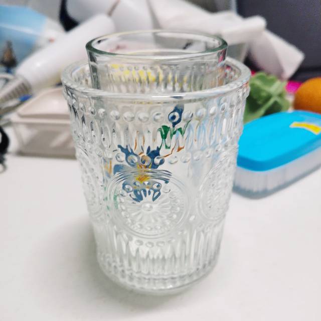 闲置杯子