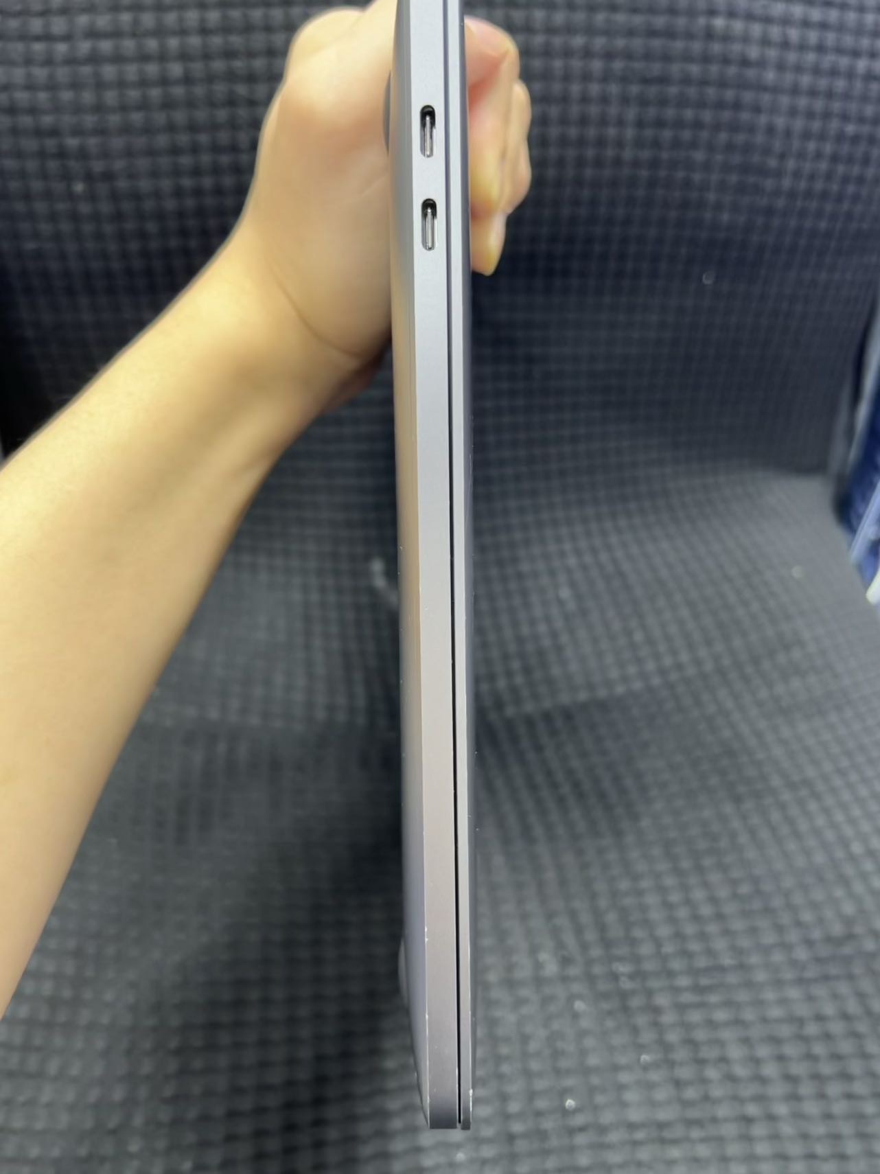 2020年款 macbook pro13寸 m1 8+256gb 港版行貨