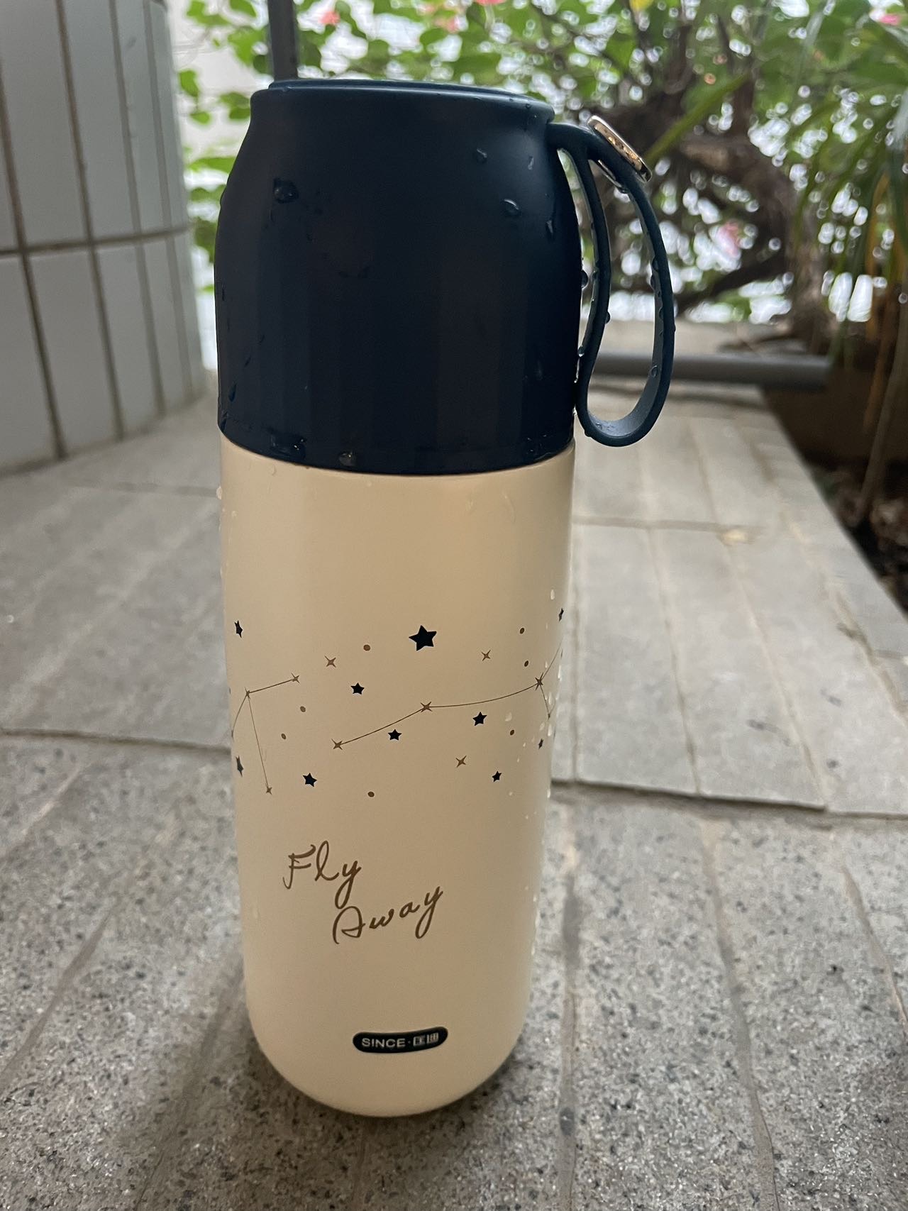 保温杯99新