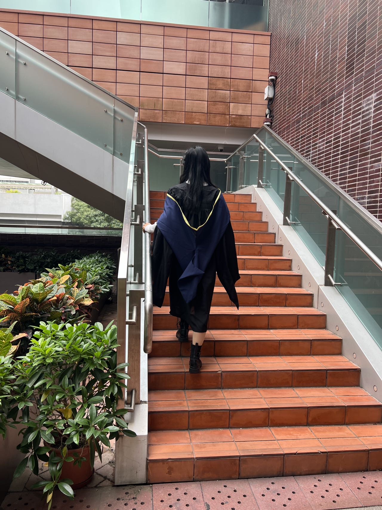 工学毕业袍子三件套