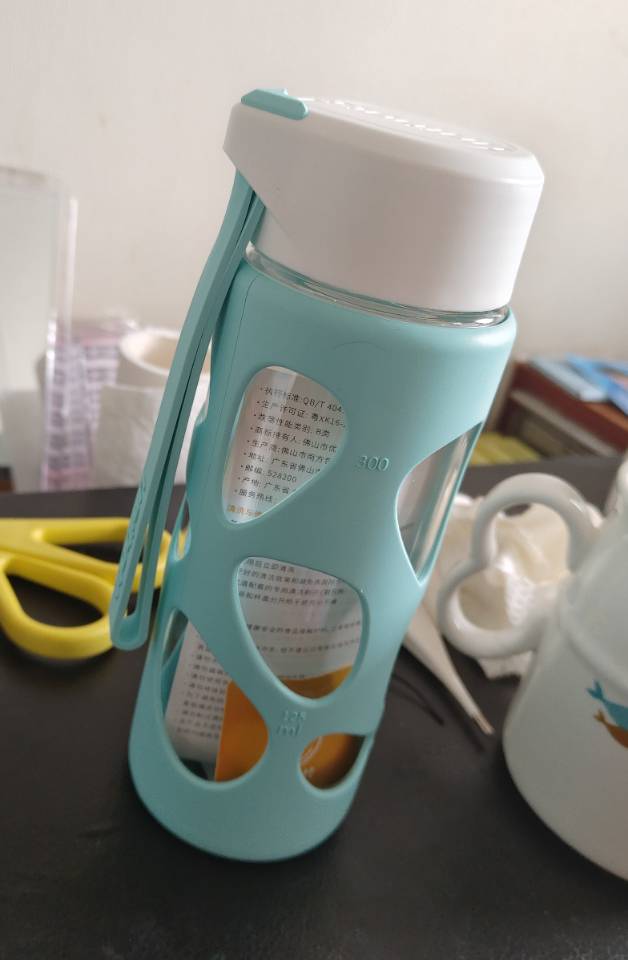 全新水杯