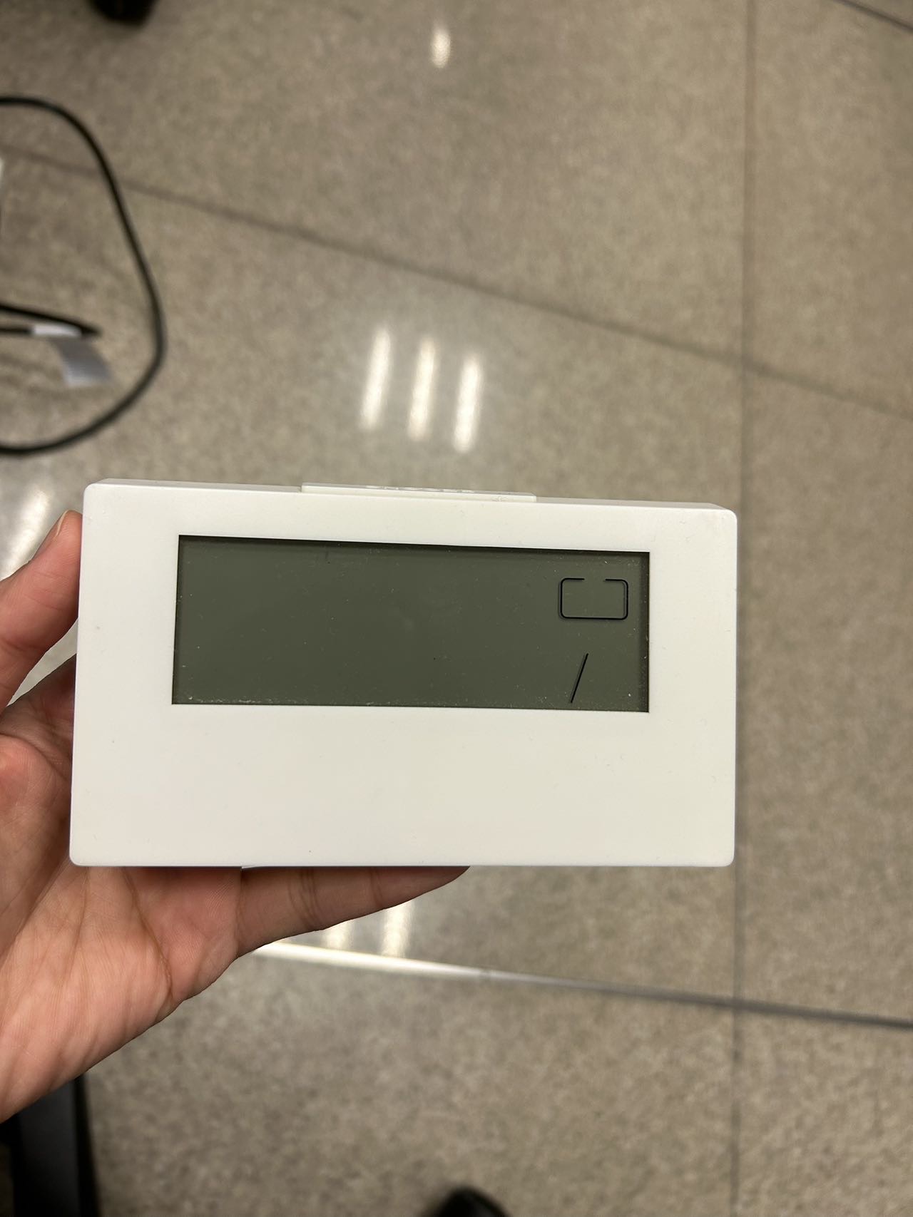 闹钟