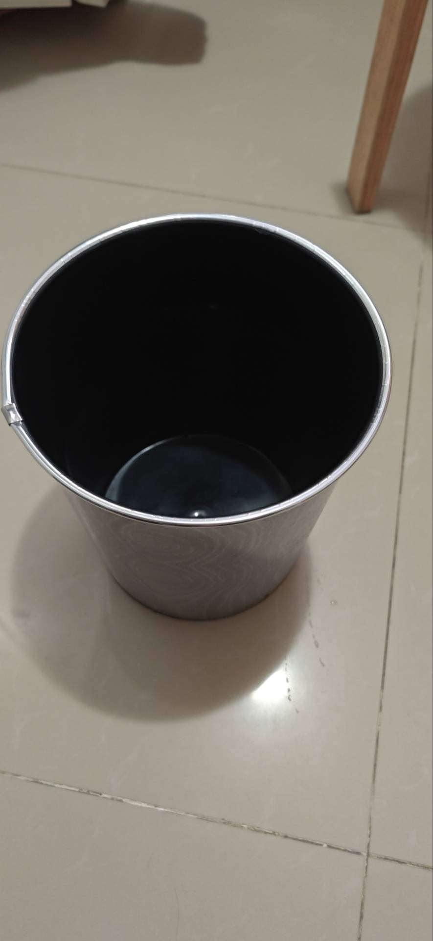 垃圾桶，盆