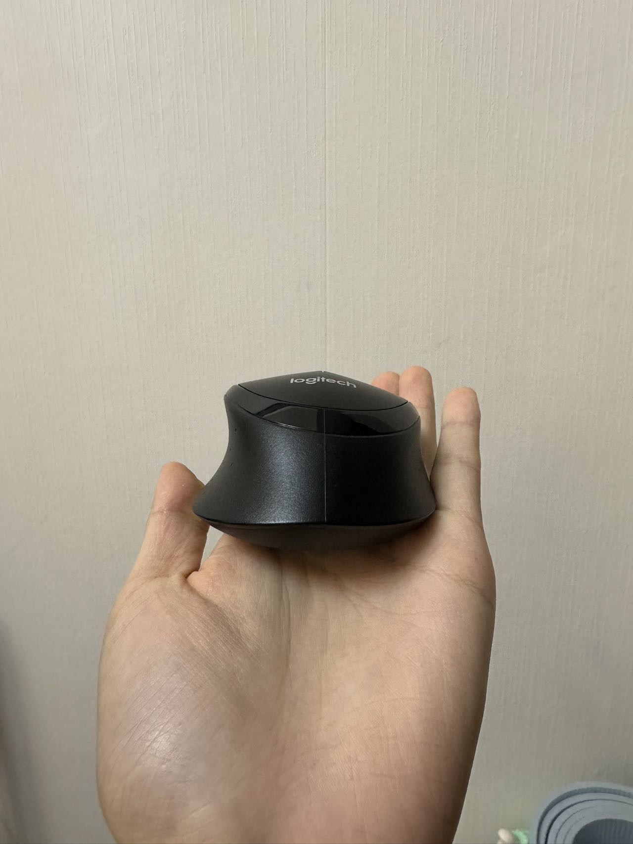 罗技鼠标