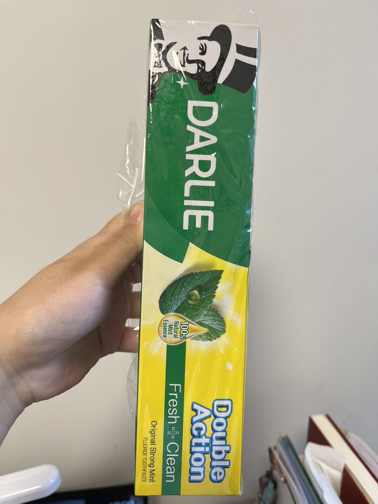 牙膏