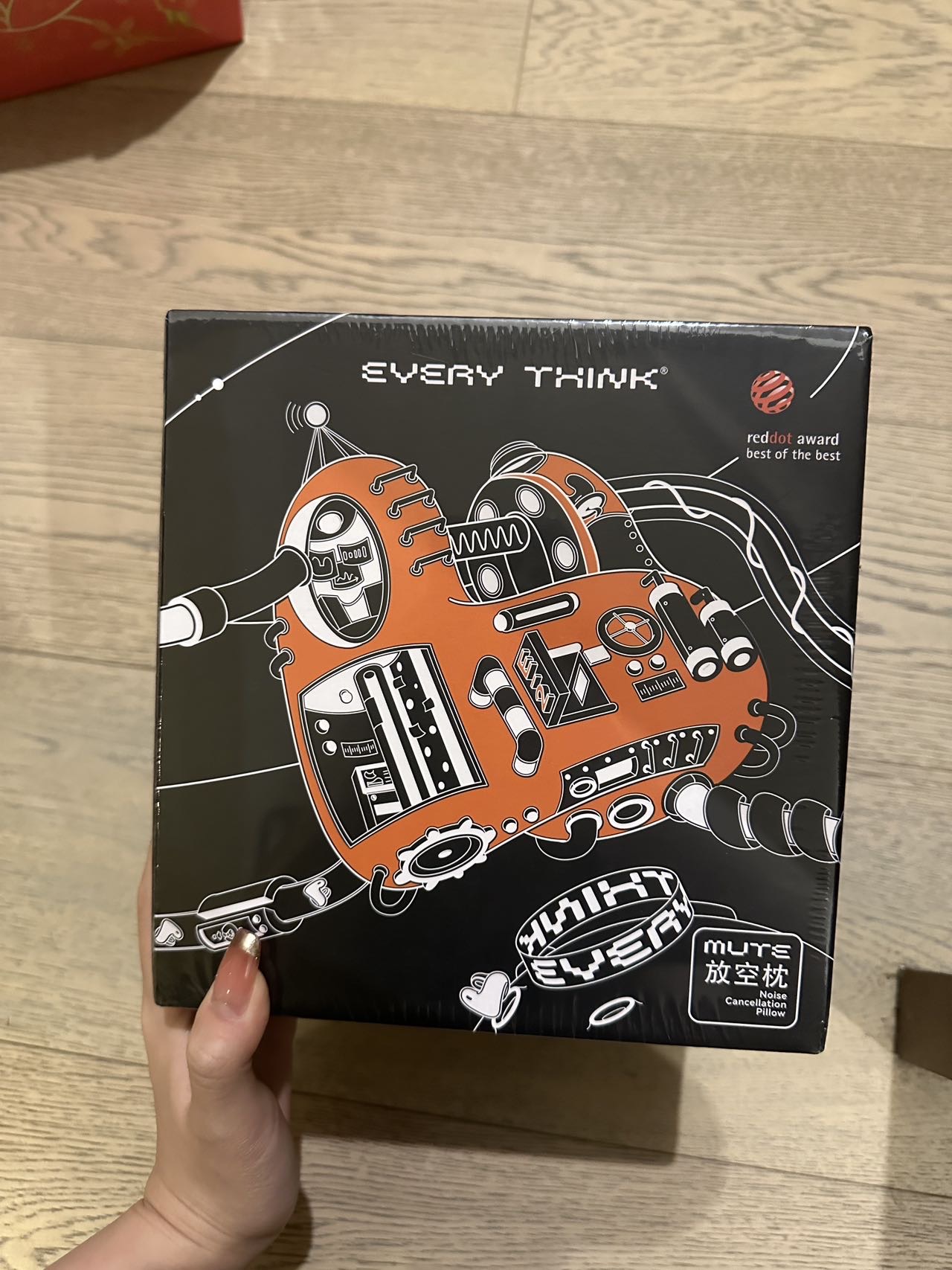 everythink放空枕黑色M全新