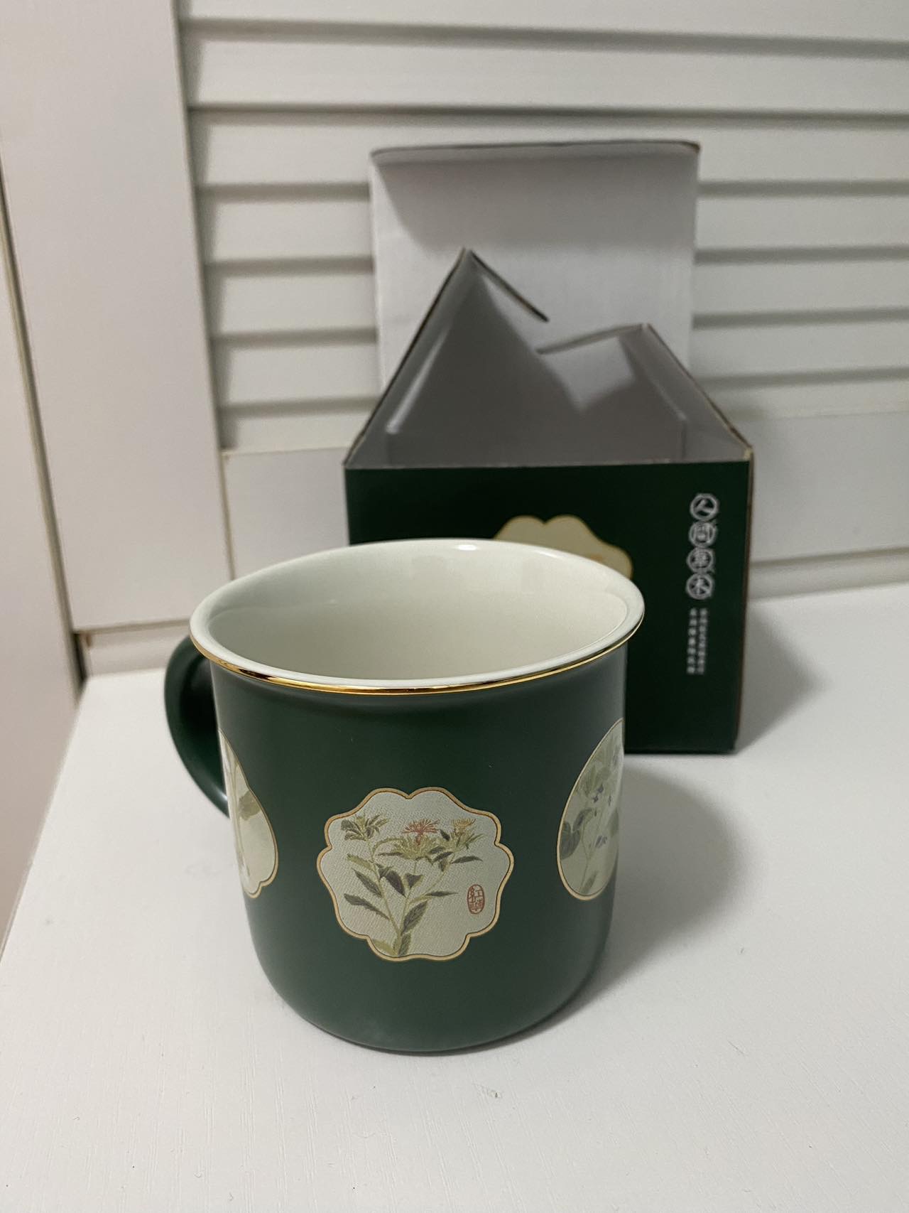 陶瓷杯子
