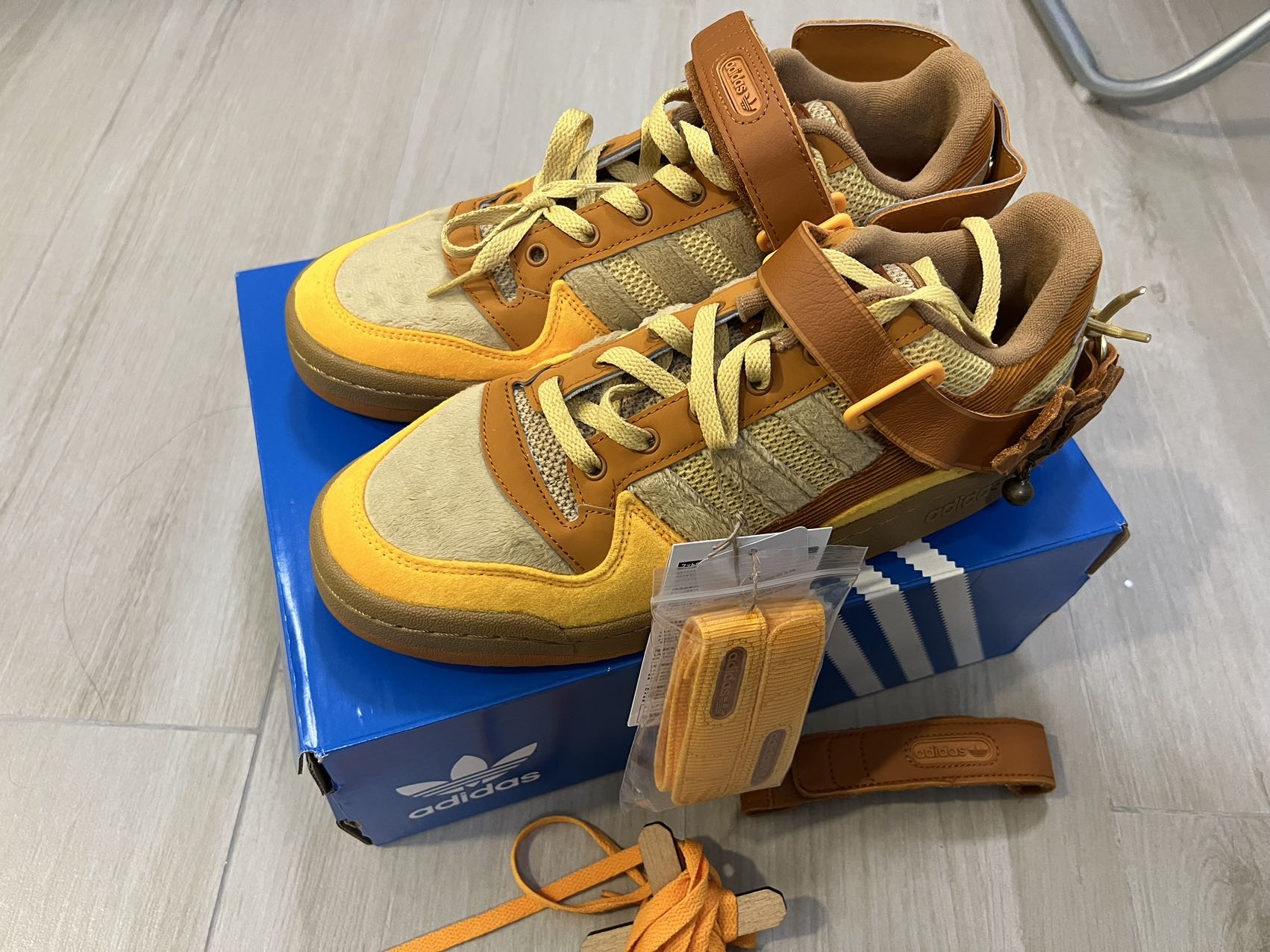 adidas Originals Forum Exhibit 街头经典 耐磨 防滑 复古休闲 板鞋 Melting Sadiness联名/棕色
