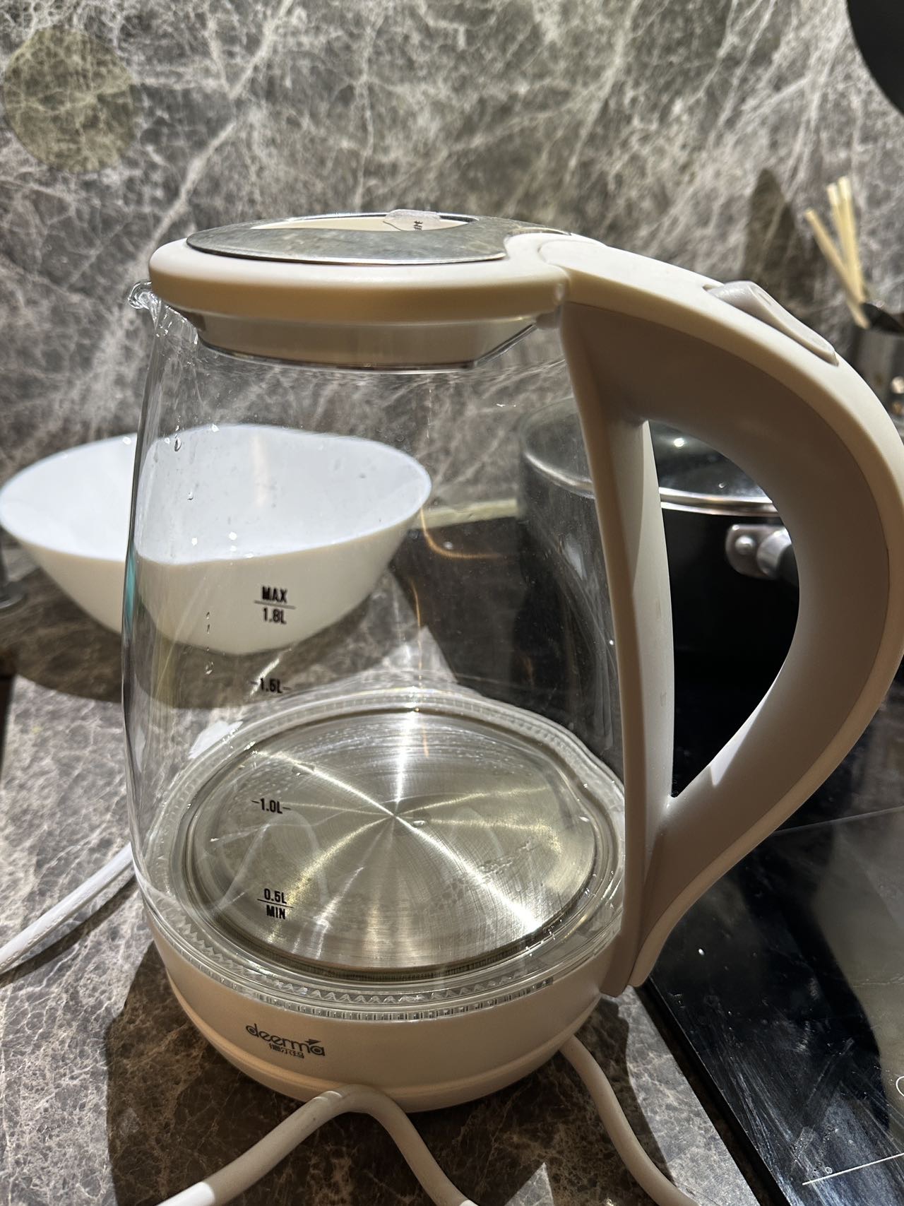 热水壶