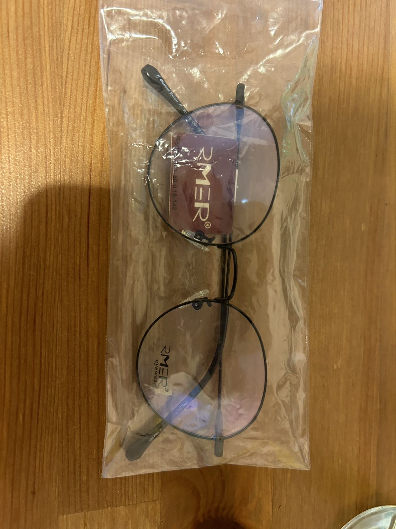 眼镜框