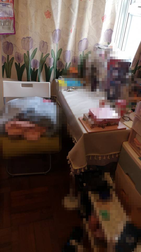 液压床