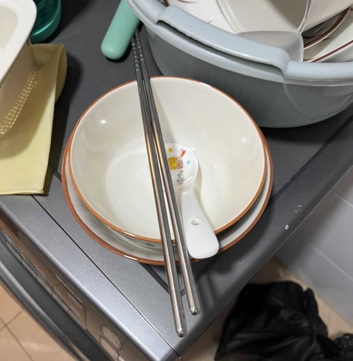 碗筷