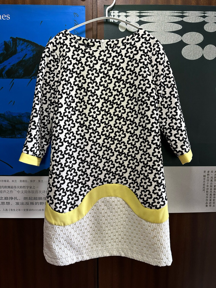 夏季连衣裙
