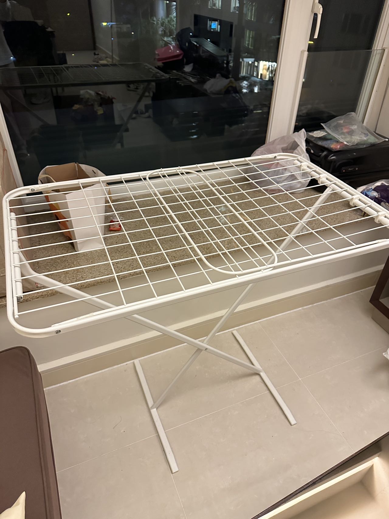 宜家可伸缩衣架