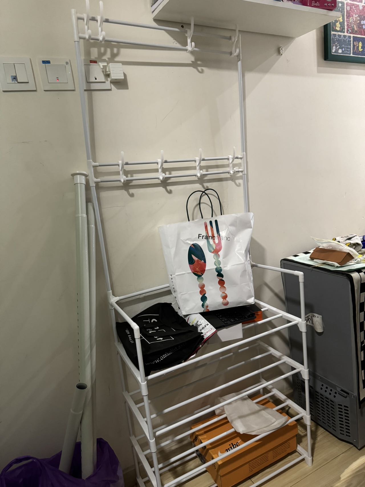 鞋架子多层家用鞋帽架落地一体式多功能简约衣帽架门口鞋子收纳架