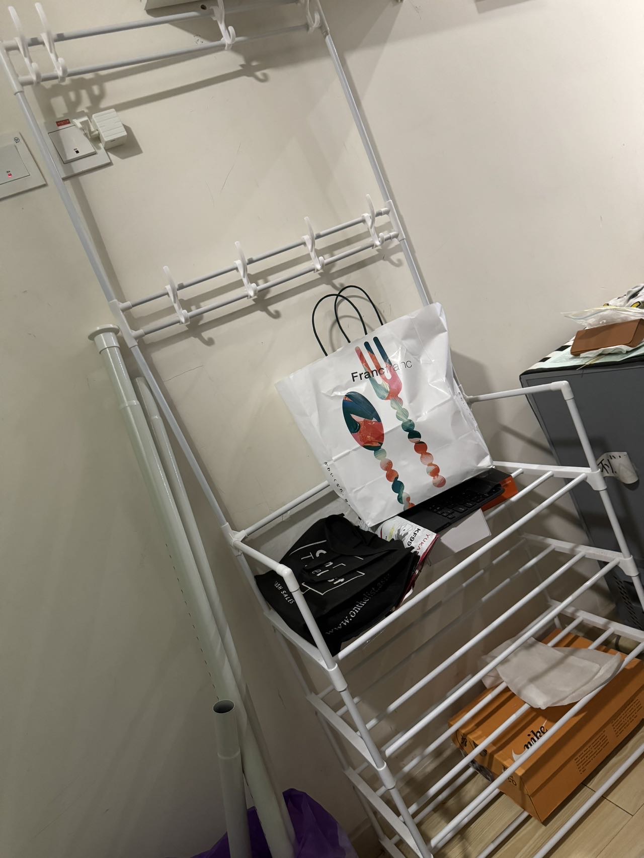 鞋架子多层家用鞋帽架落地一体式多功能简约衣帽架门口鞋子收纳架