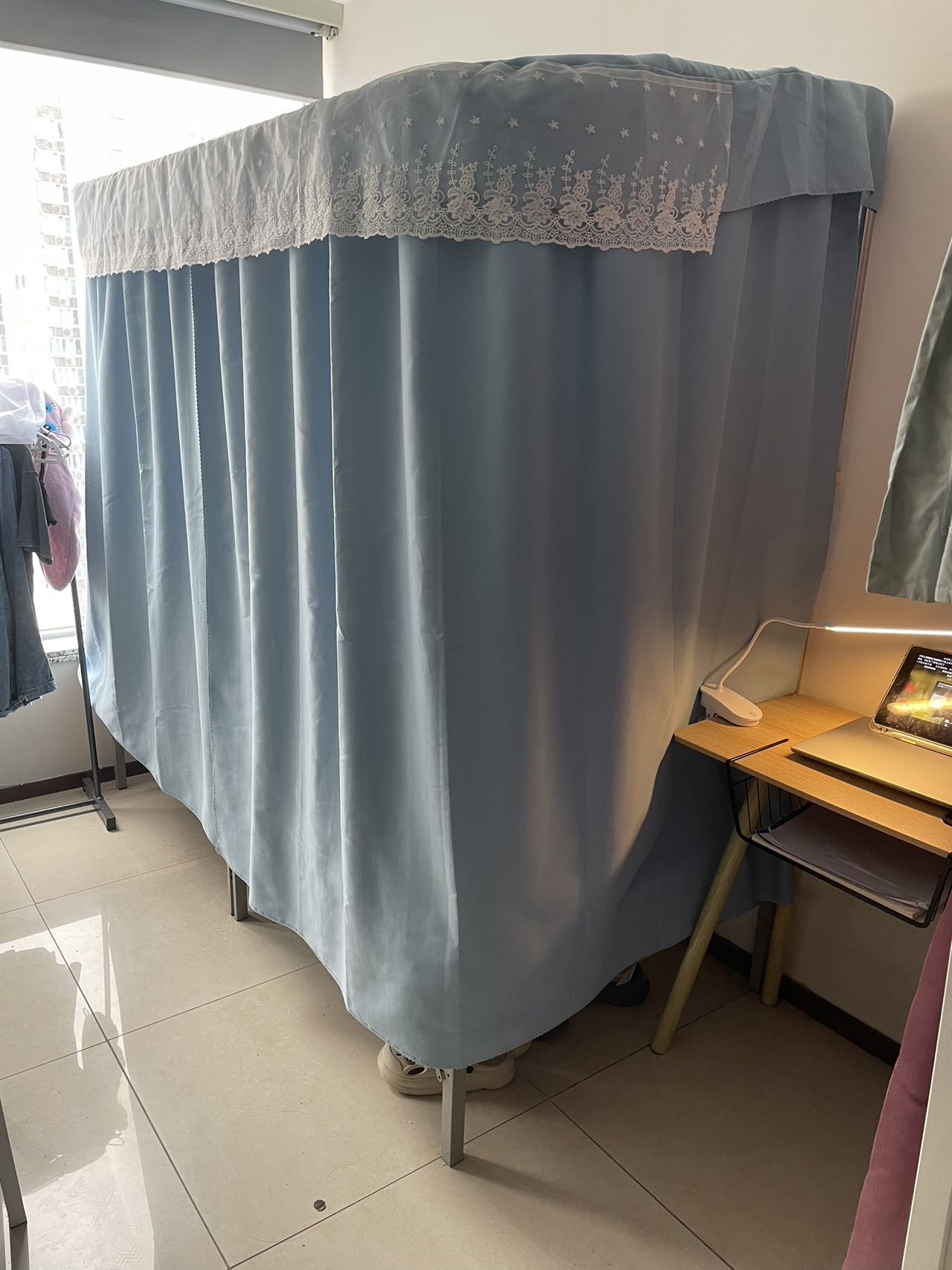 宿舍床铺遮光帘+架子