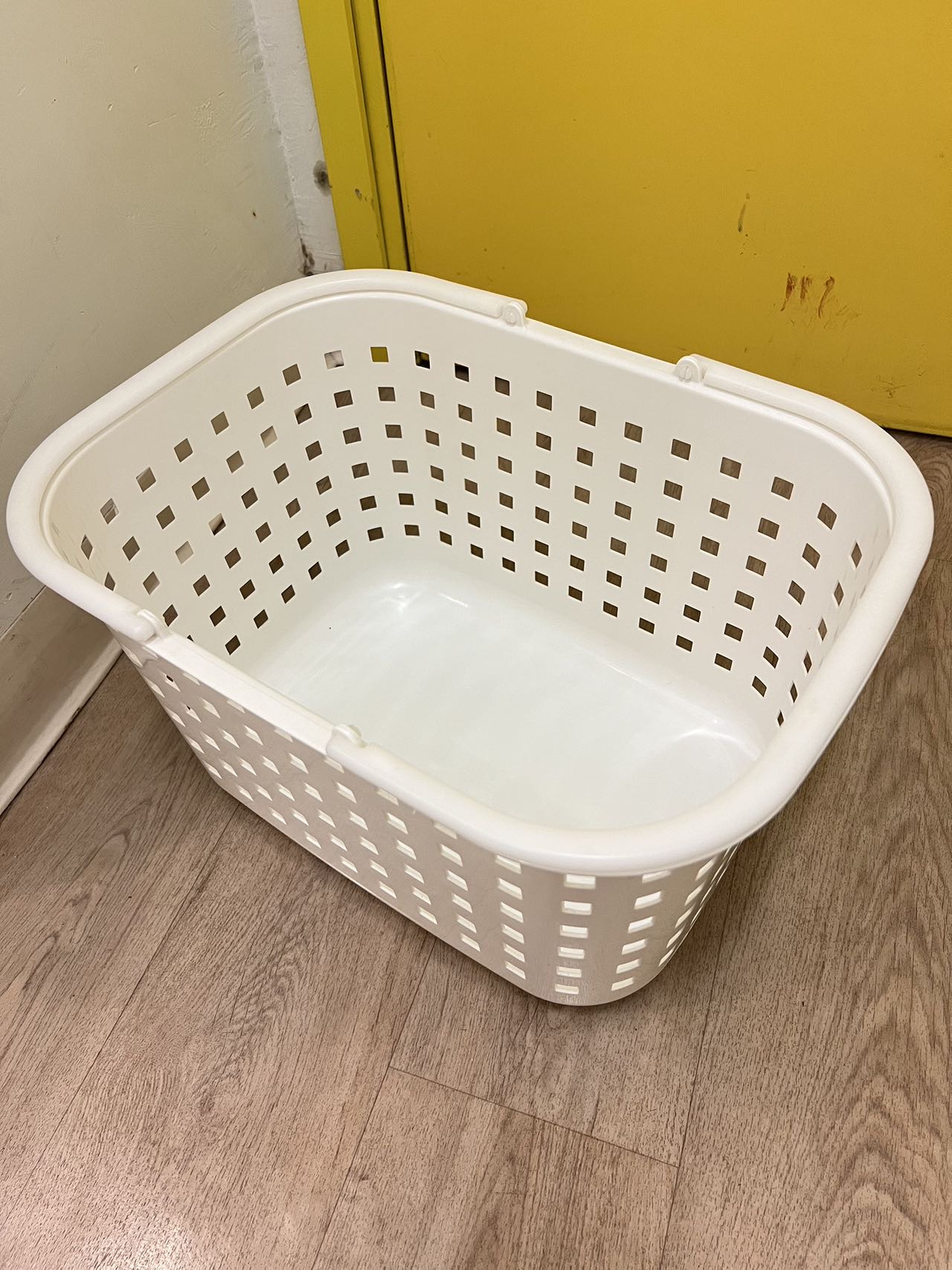 洗衣篓
