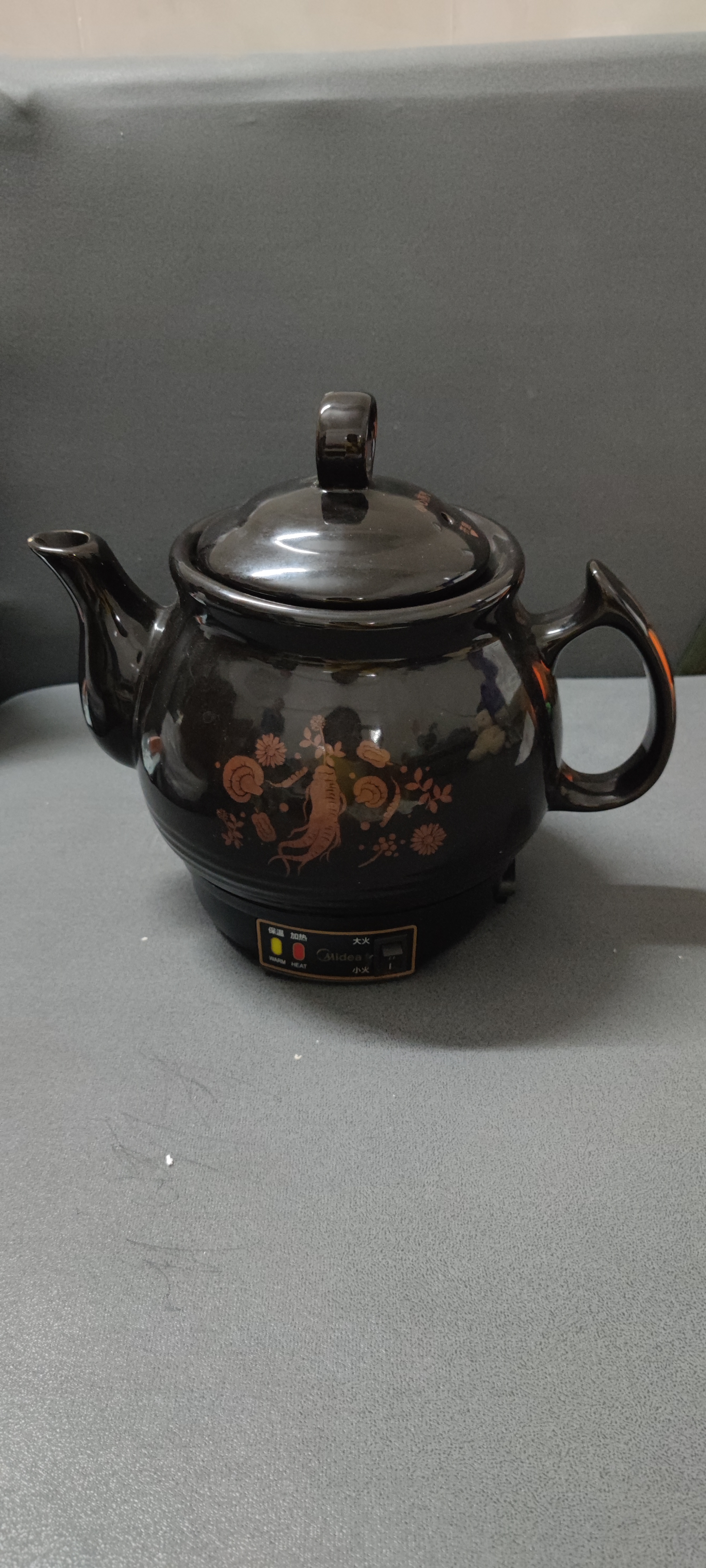 美的陶瓷煲