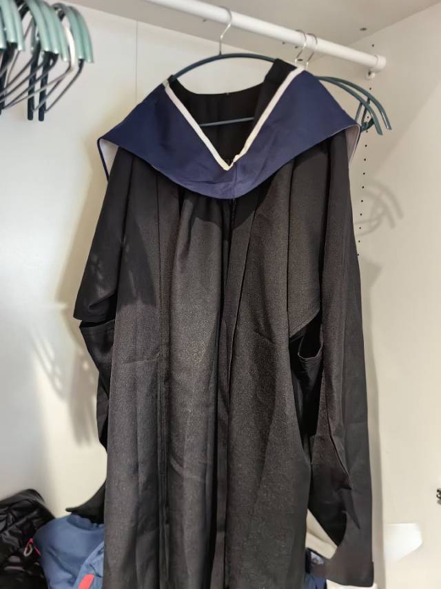 港大教育学院毕业服毕业袍