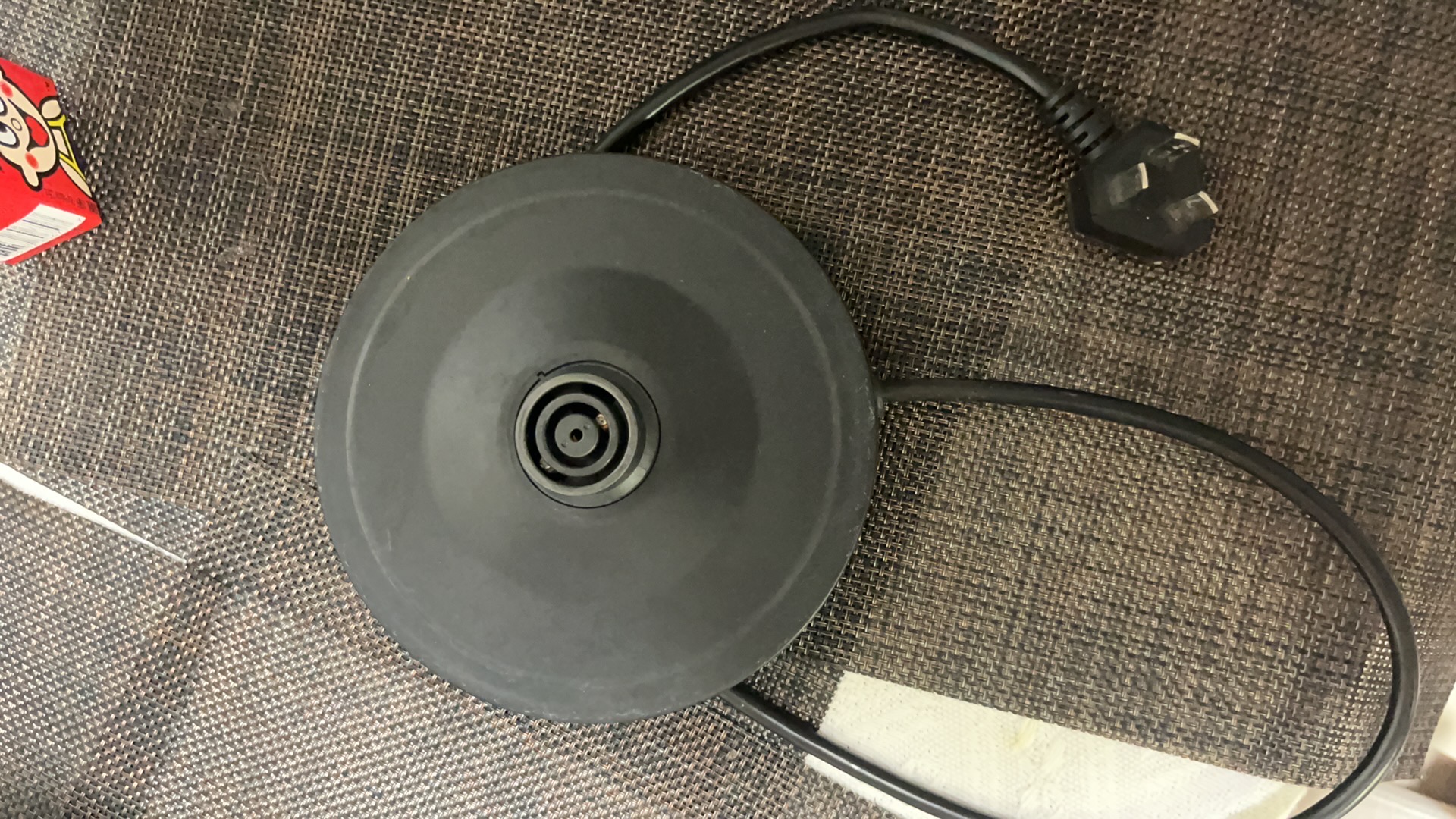 美的电热水壶