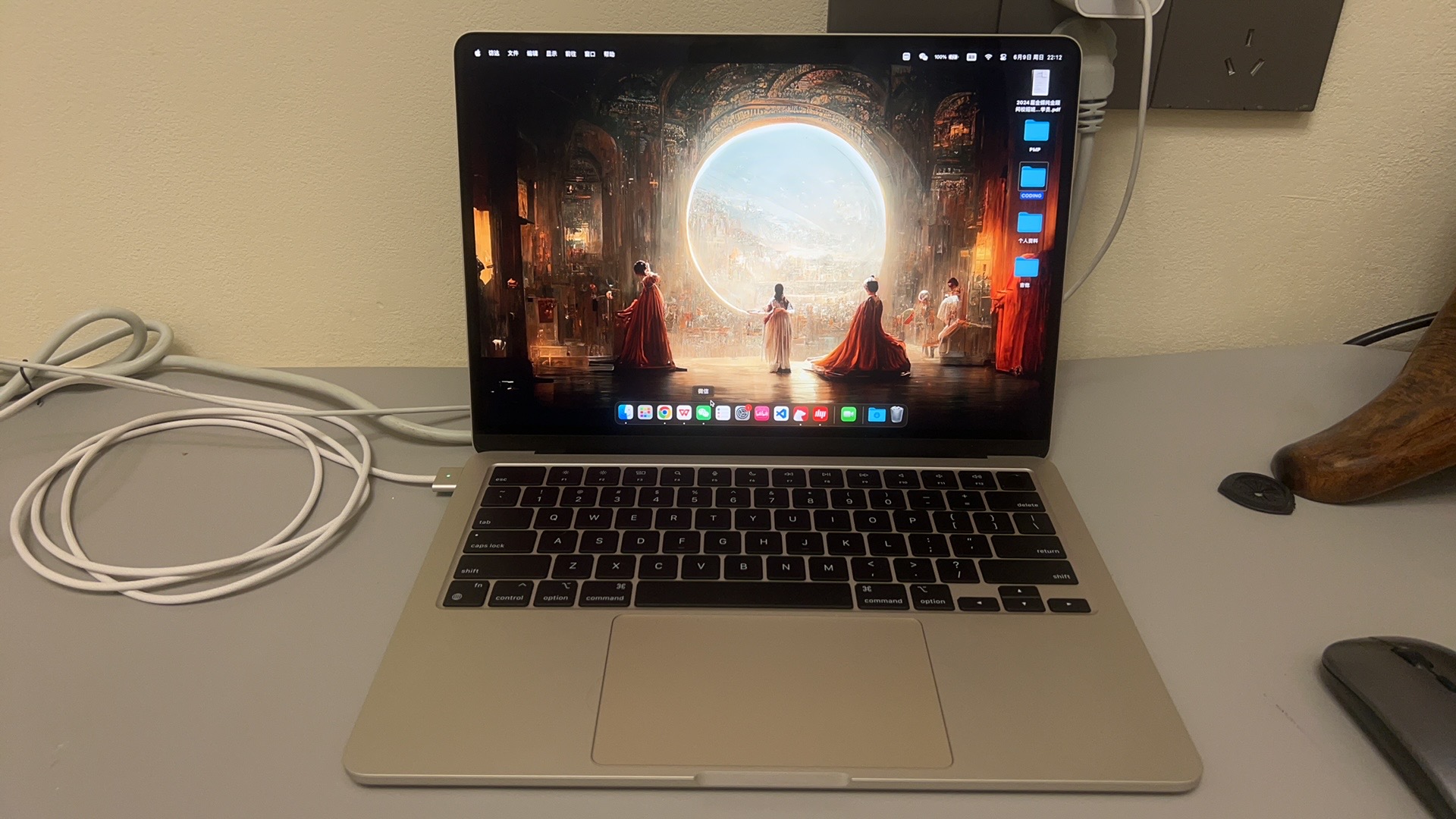 MacBook air m2 16+512