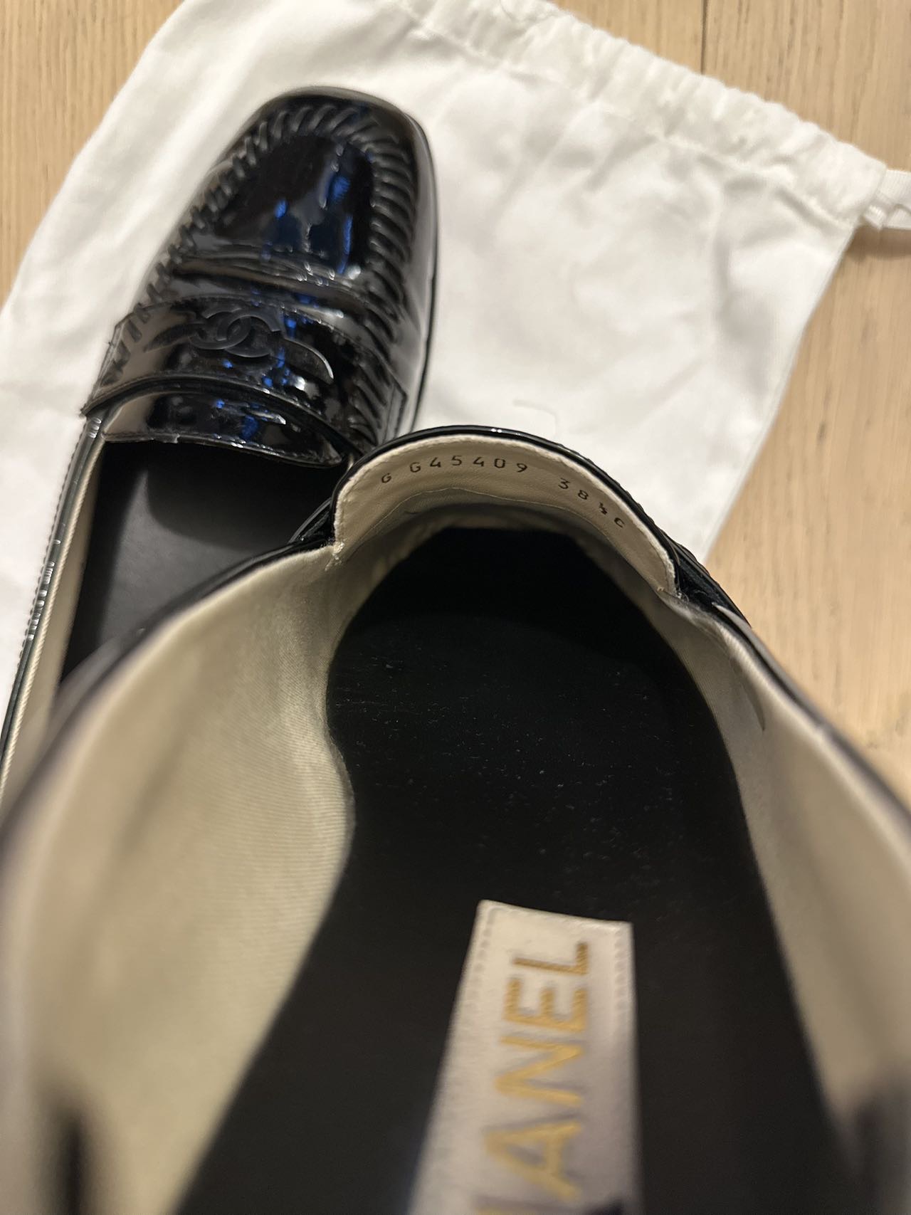 Chanel皮鞋