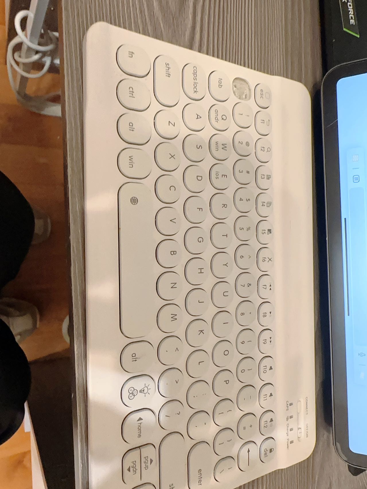 iPad键盘