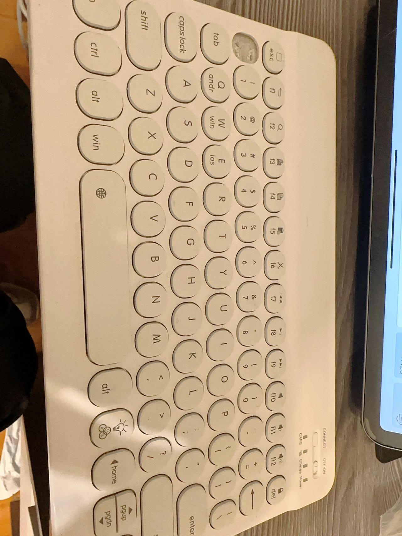 iPad键盘