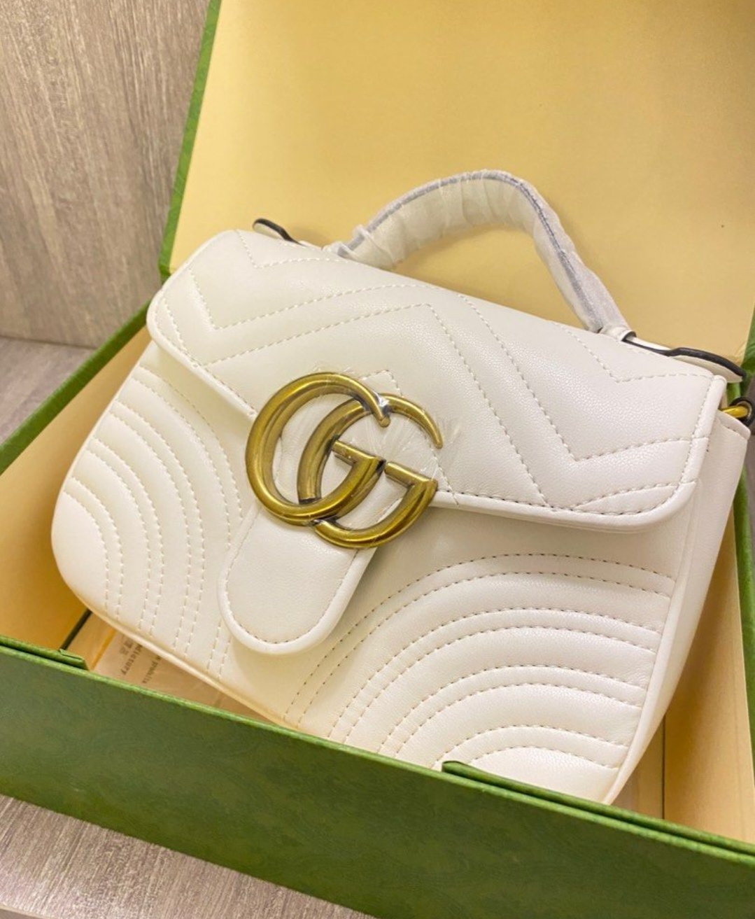Gucci MARMONT白色包