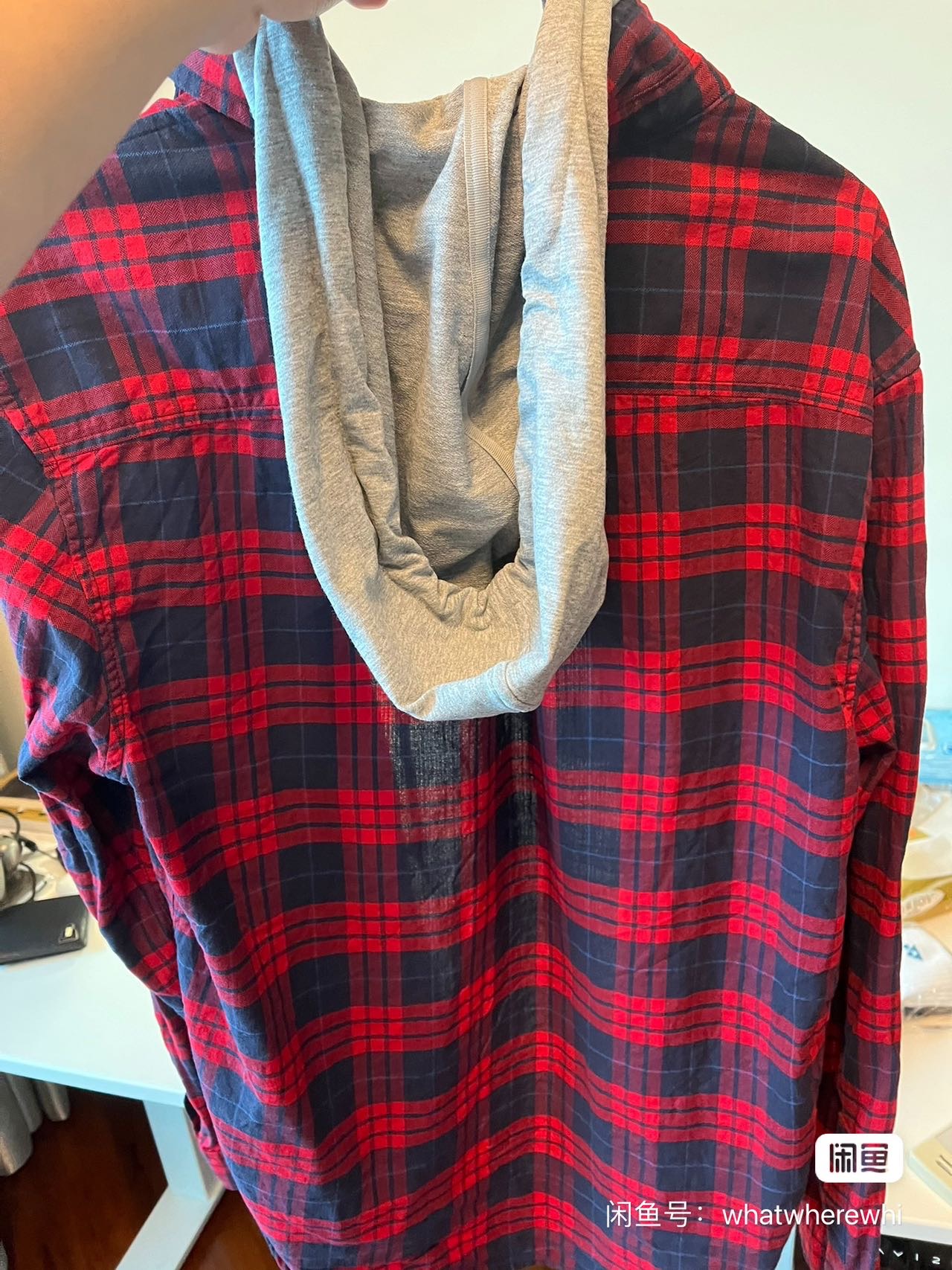 Yishion以纯外套