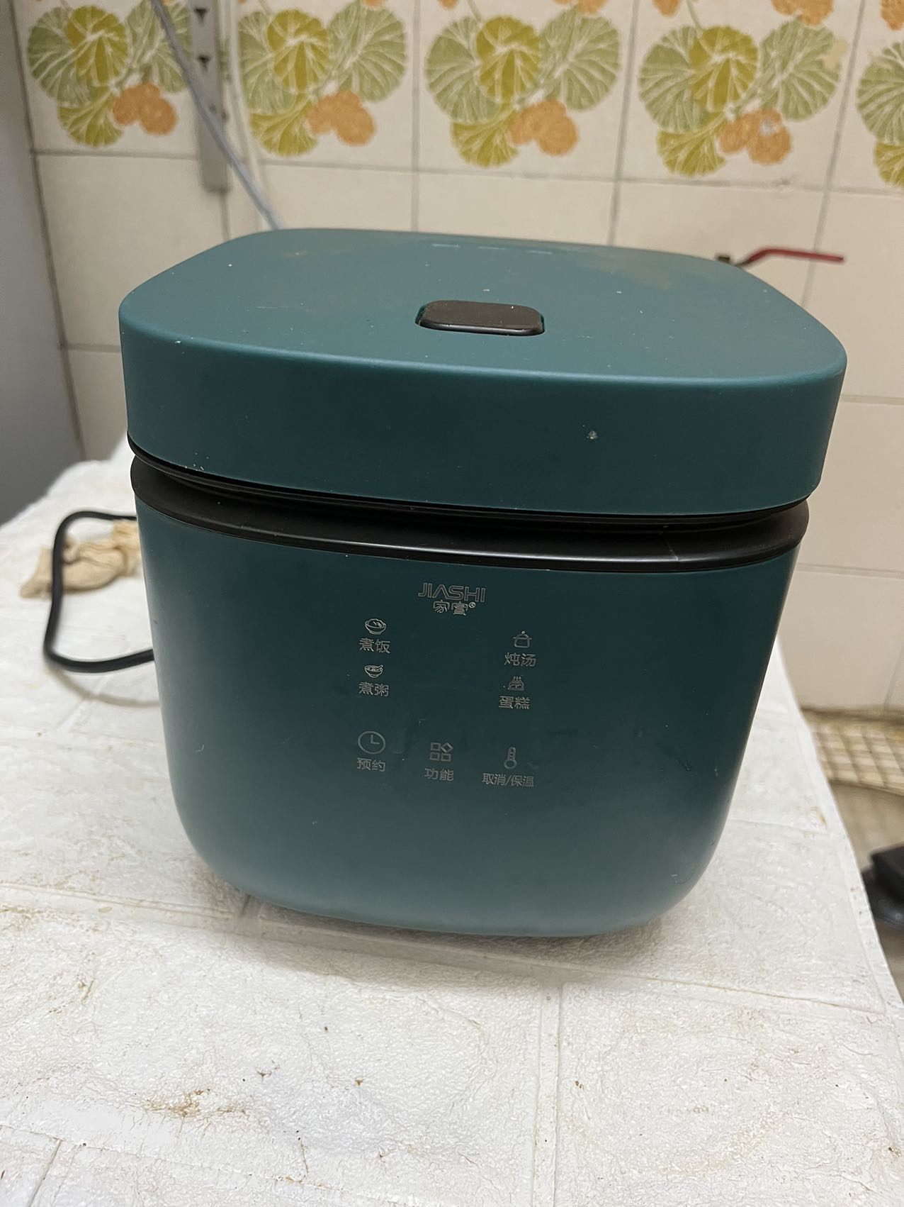 空气炸锅、电饭煲、暖风机