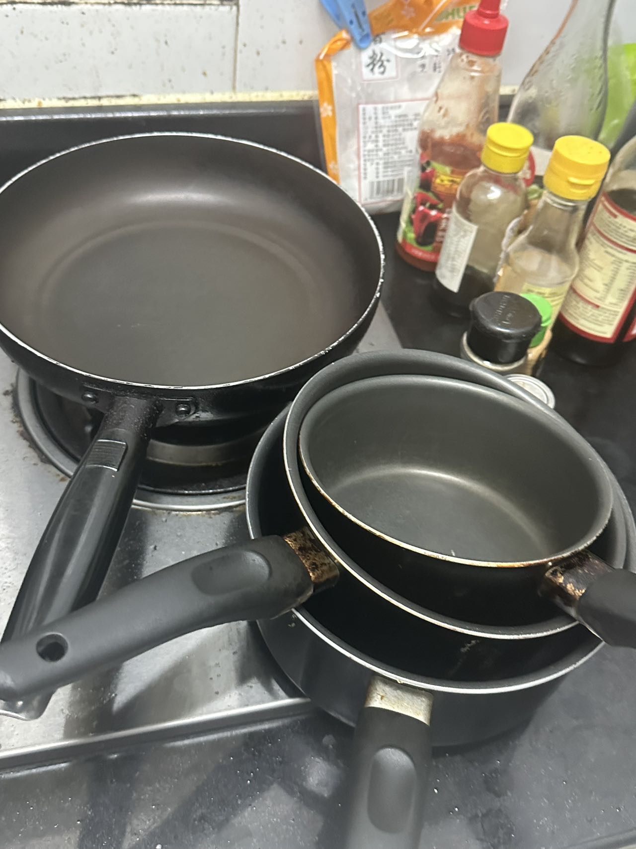 电热水壶和锅具