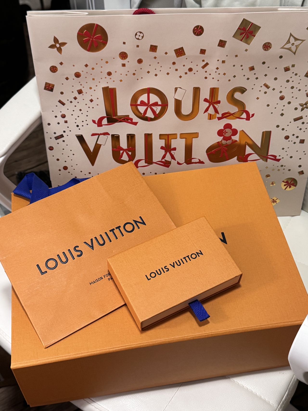 LV包装盒2个（一大一小）
