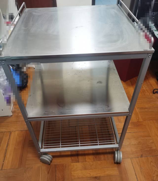 可移动储物架