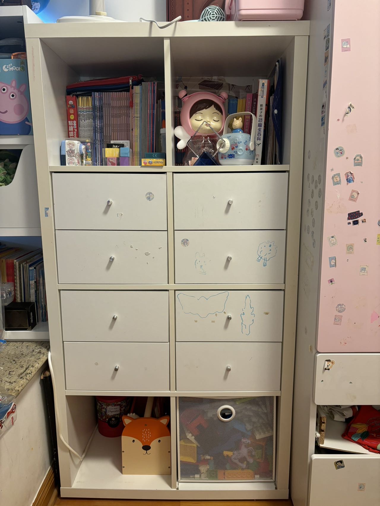 宜家兒童衣櫃，兒童書架