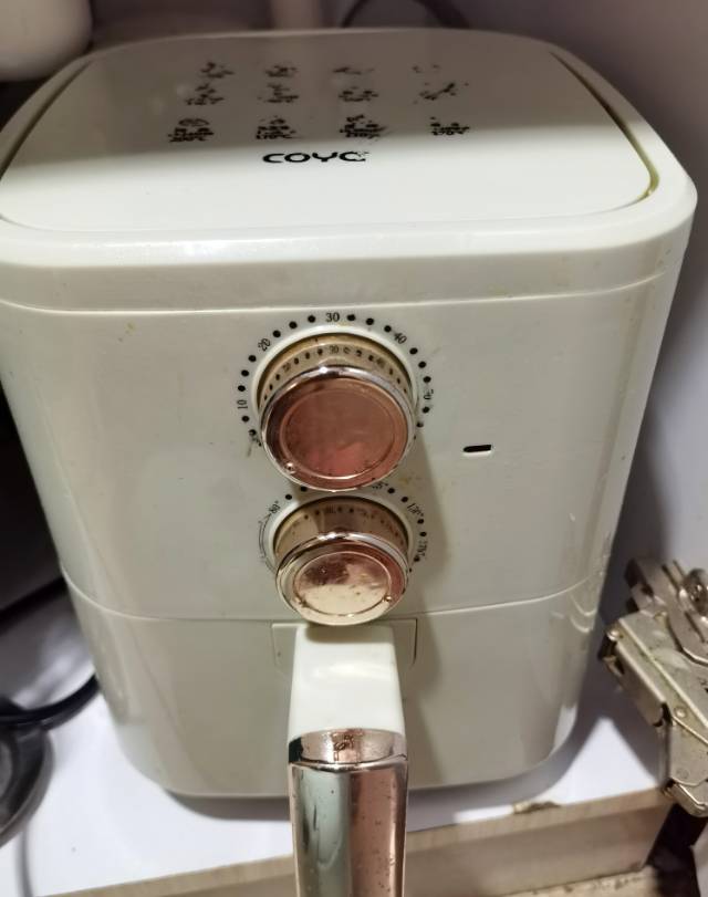 空气炸锅 水壶 电脑椅