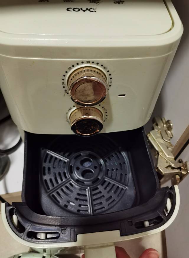 空气炸锅 水壶 电脑椅