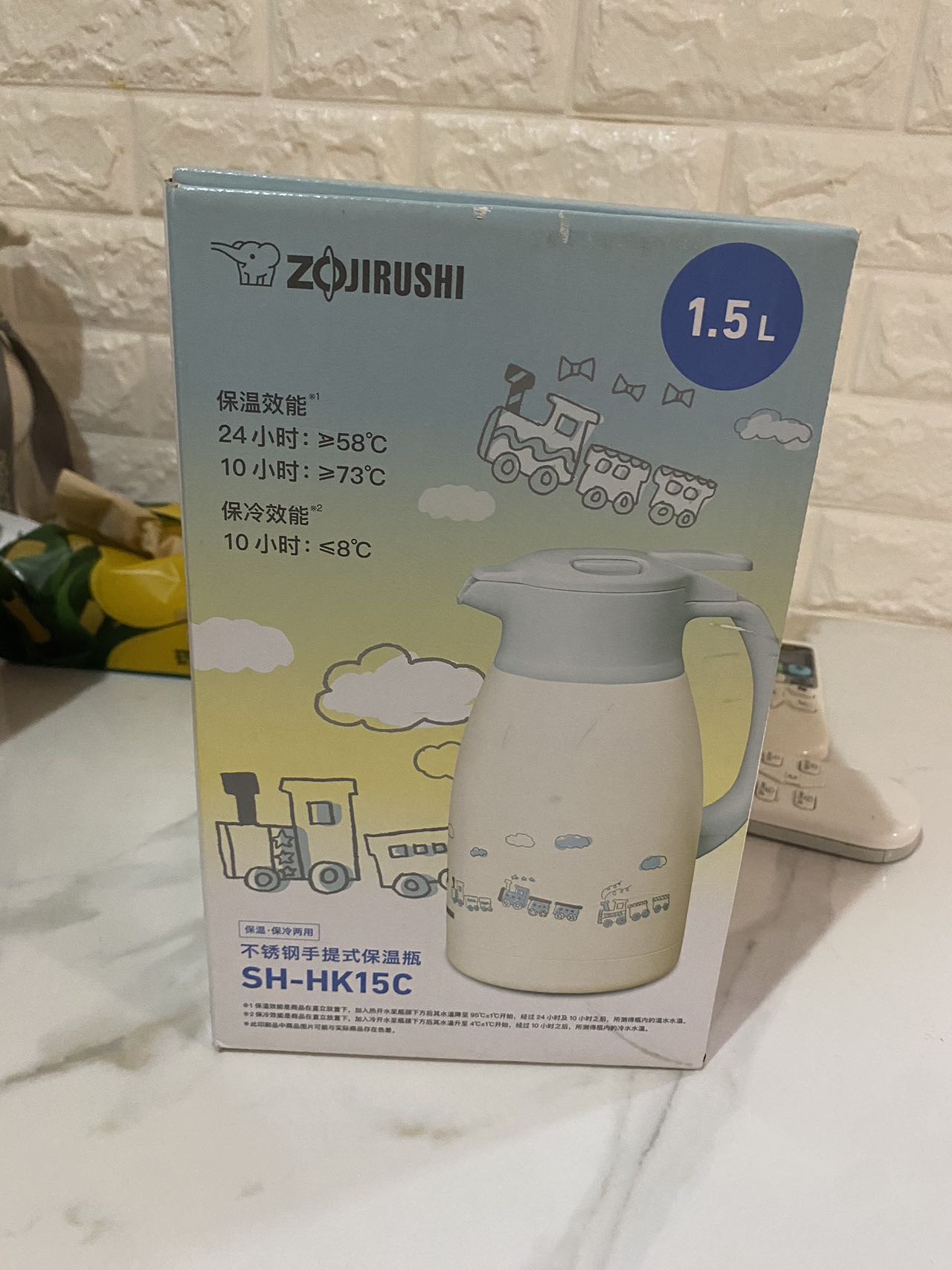 暖水壶小冰箱咖啡机图书Wi-Fi吹风机