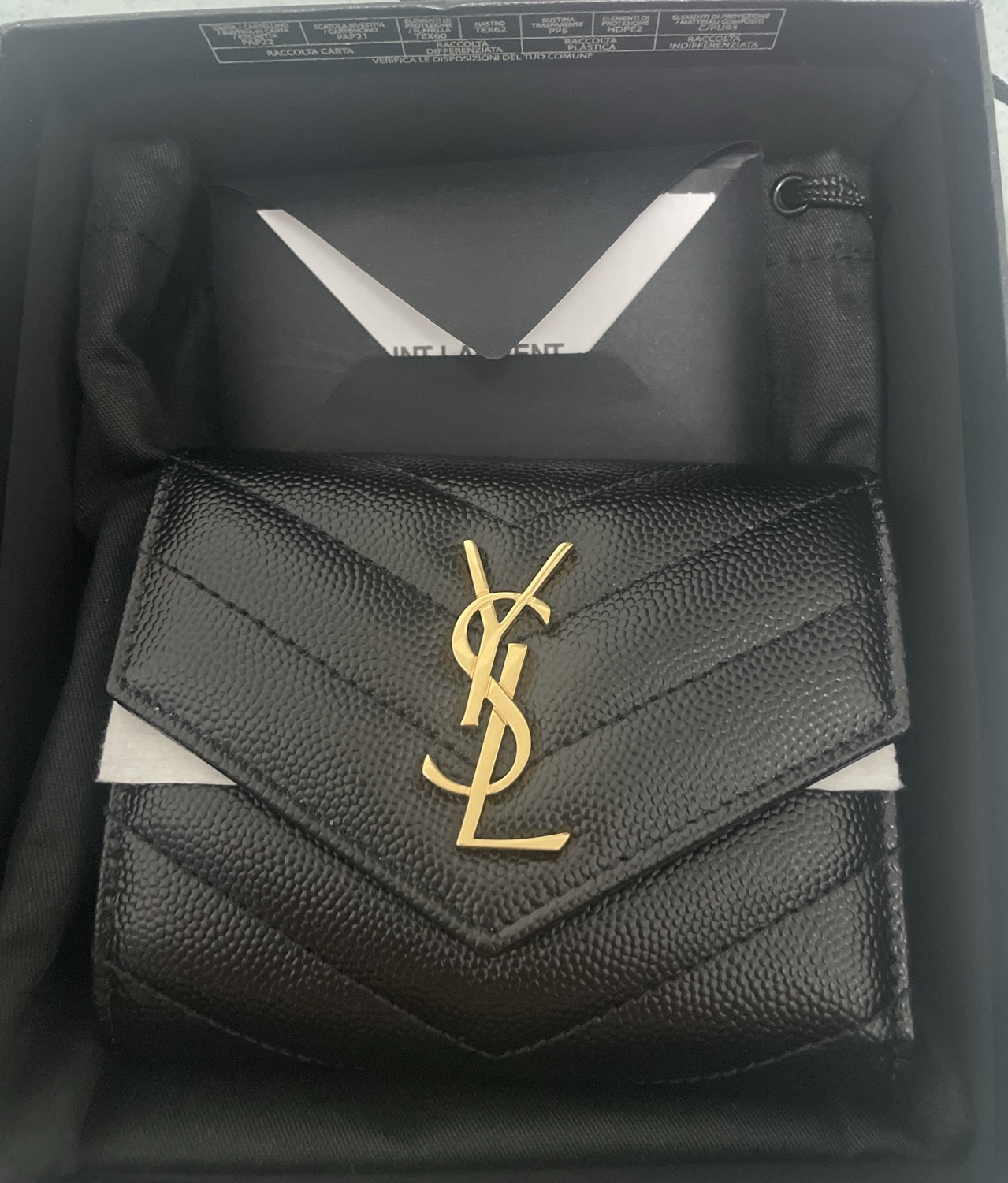 YSL 意大利牛皮三折款钱包