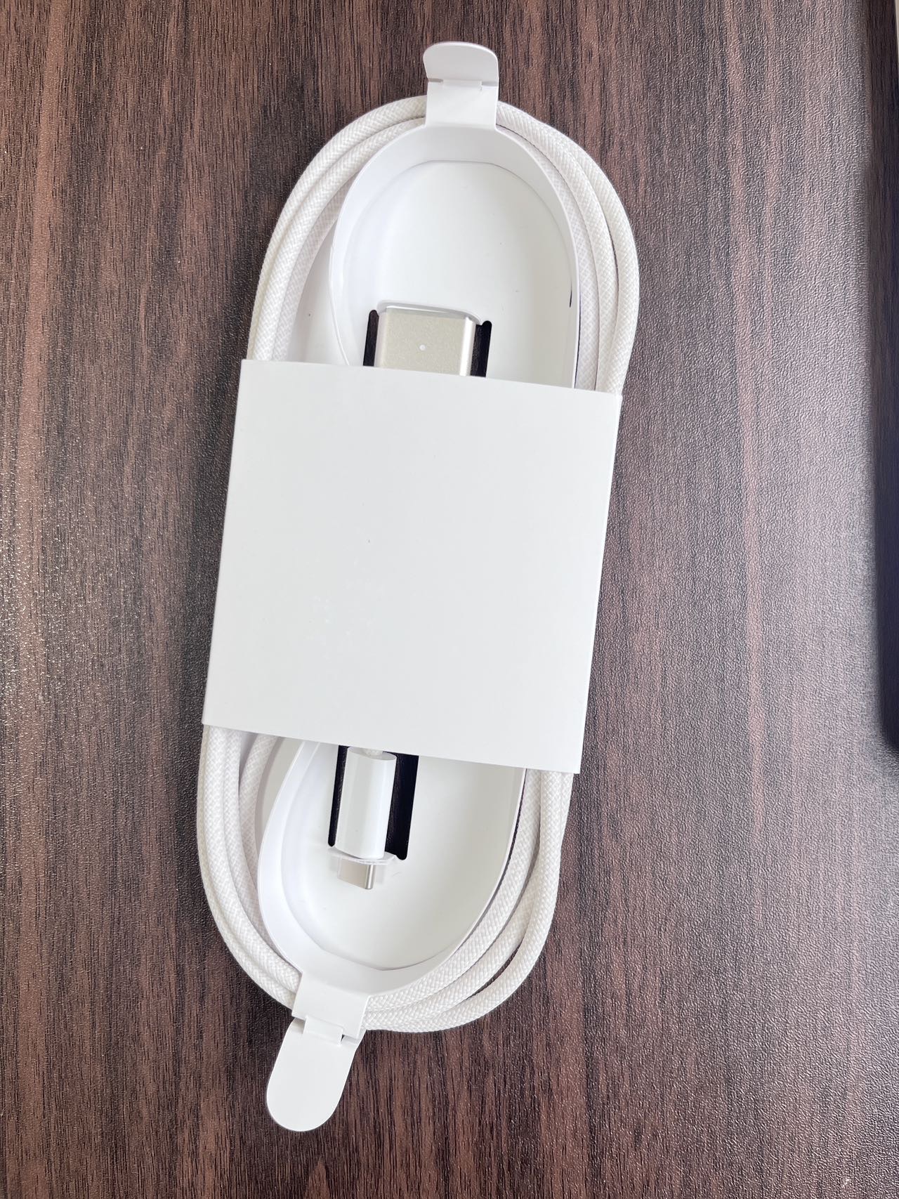 USB-C to MagSafe 3 Cable (2m) - Starlight