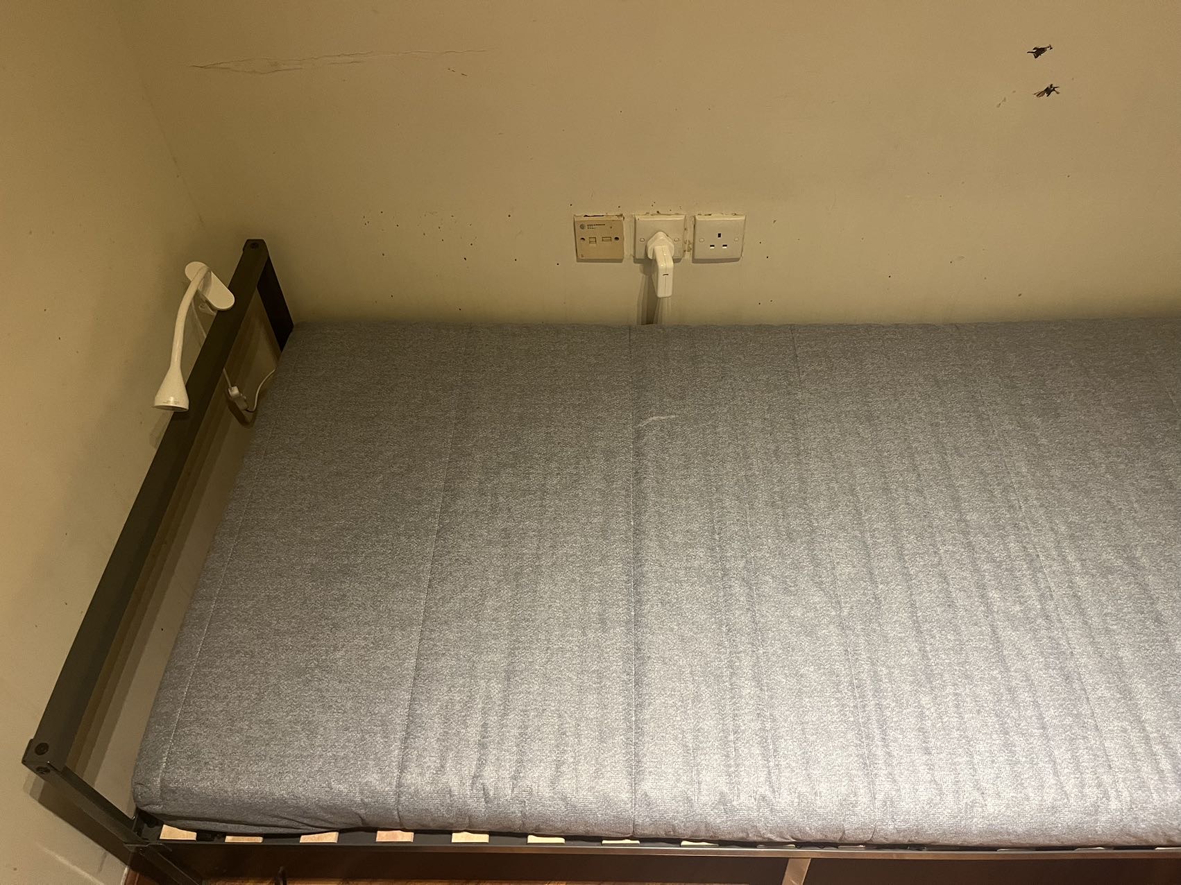 IKEA 单人床墊