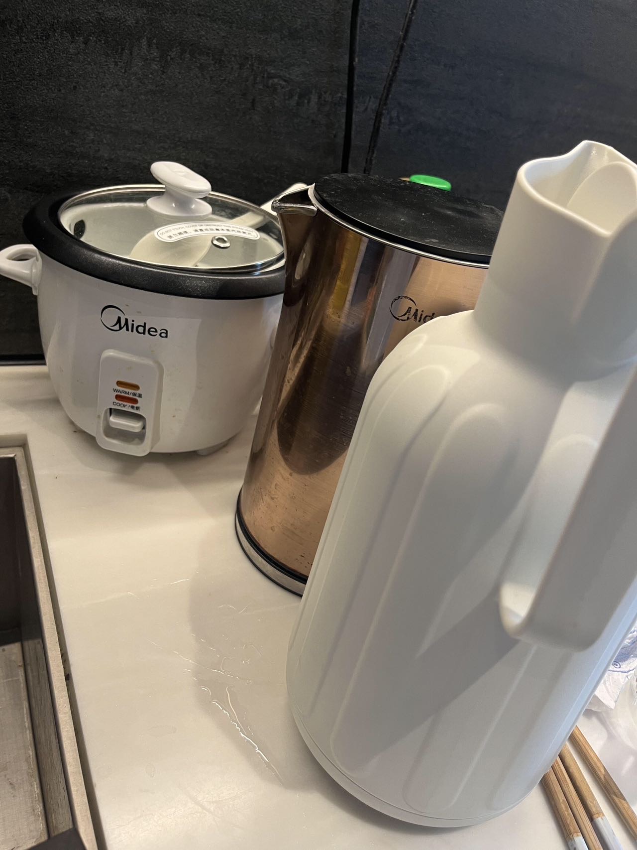 小家電廚房用品，桌椅
