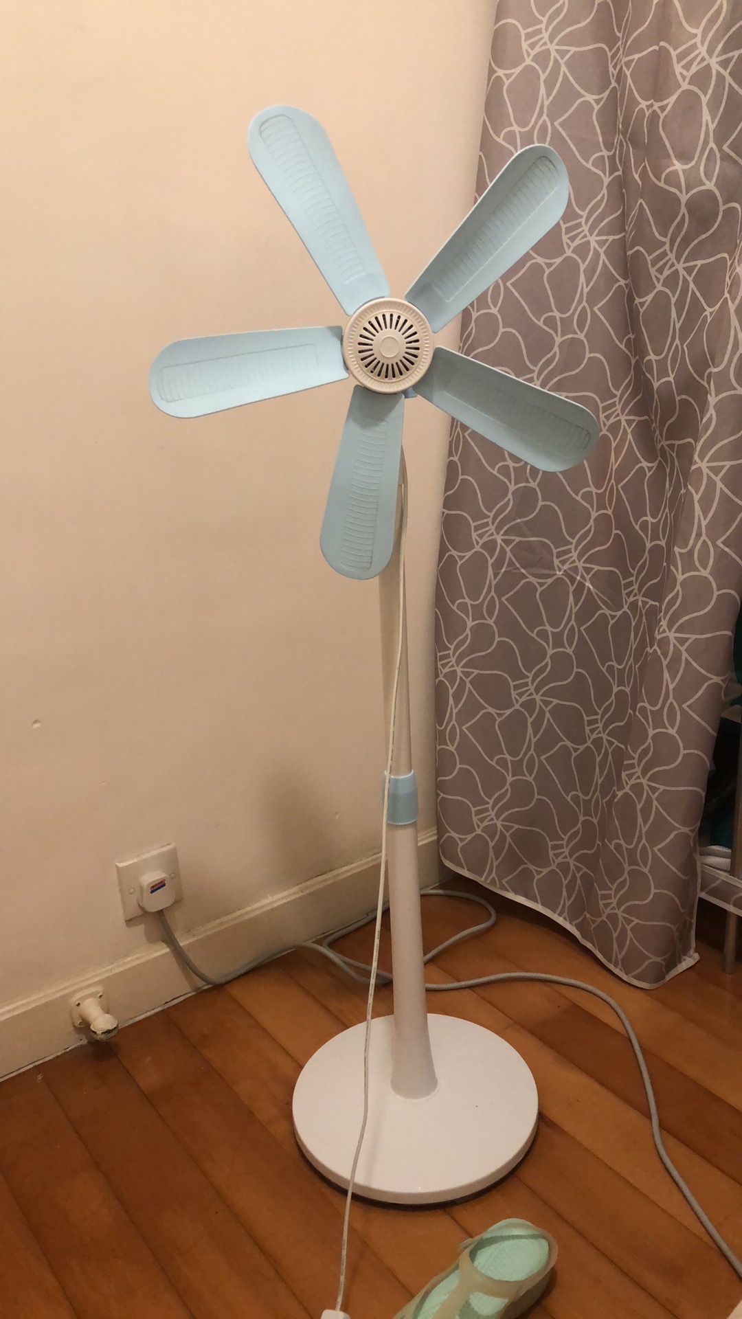 落地风扇