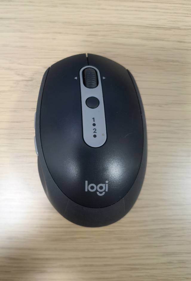 罗技蓝牙鼠标m590