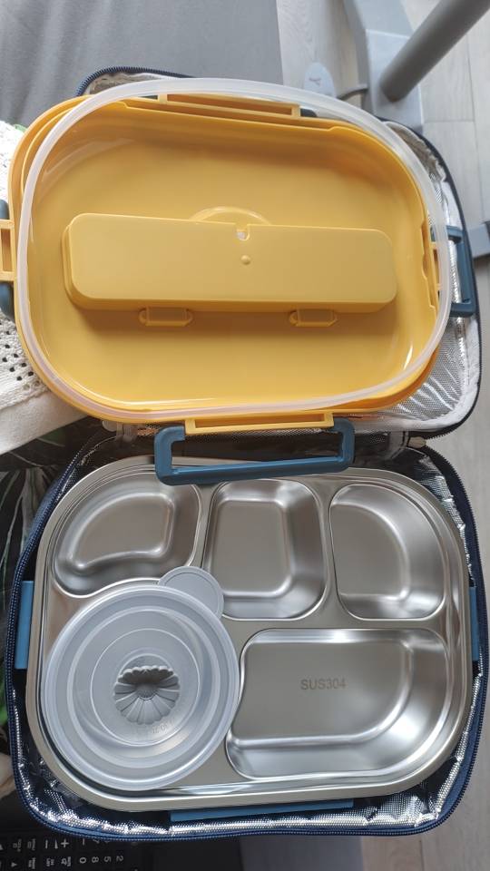 饭盒，工作忙，一次没用过