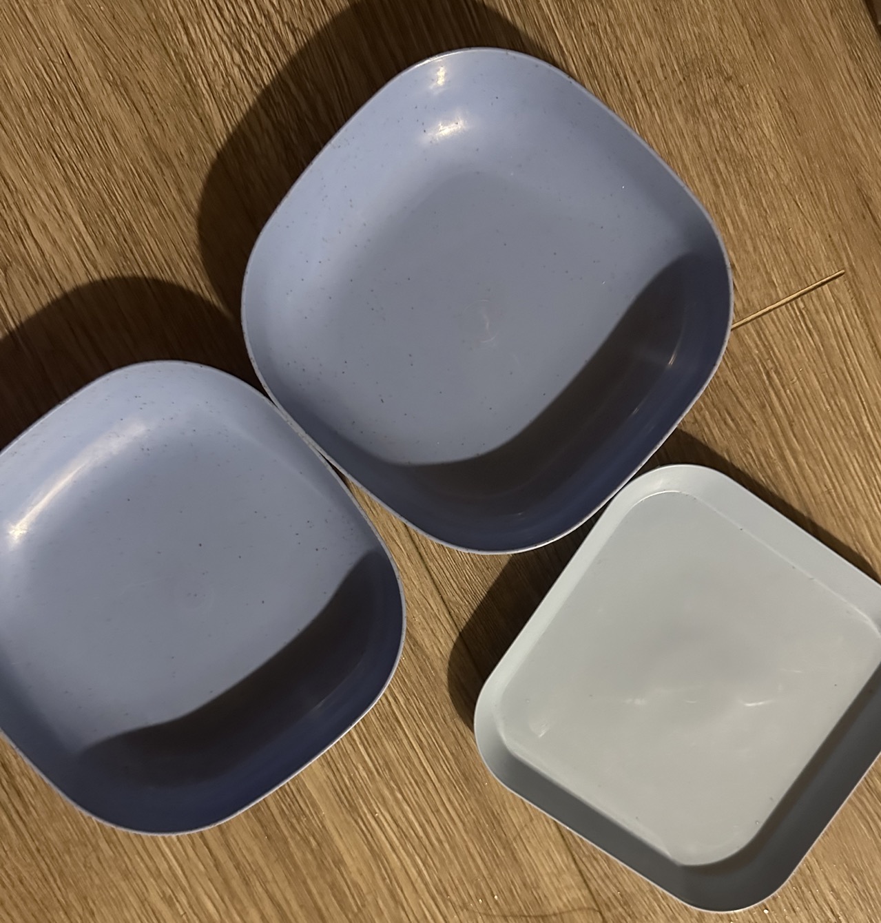 全新垃圾盘碟小麦秆吐骨碟家用吐骨盘骨头碟创意塑料菜碟鱼骨头小碟子