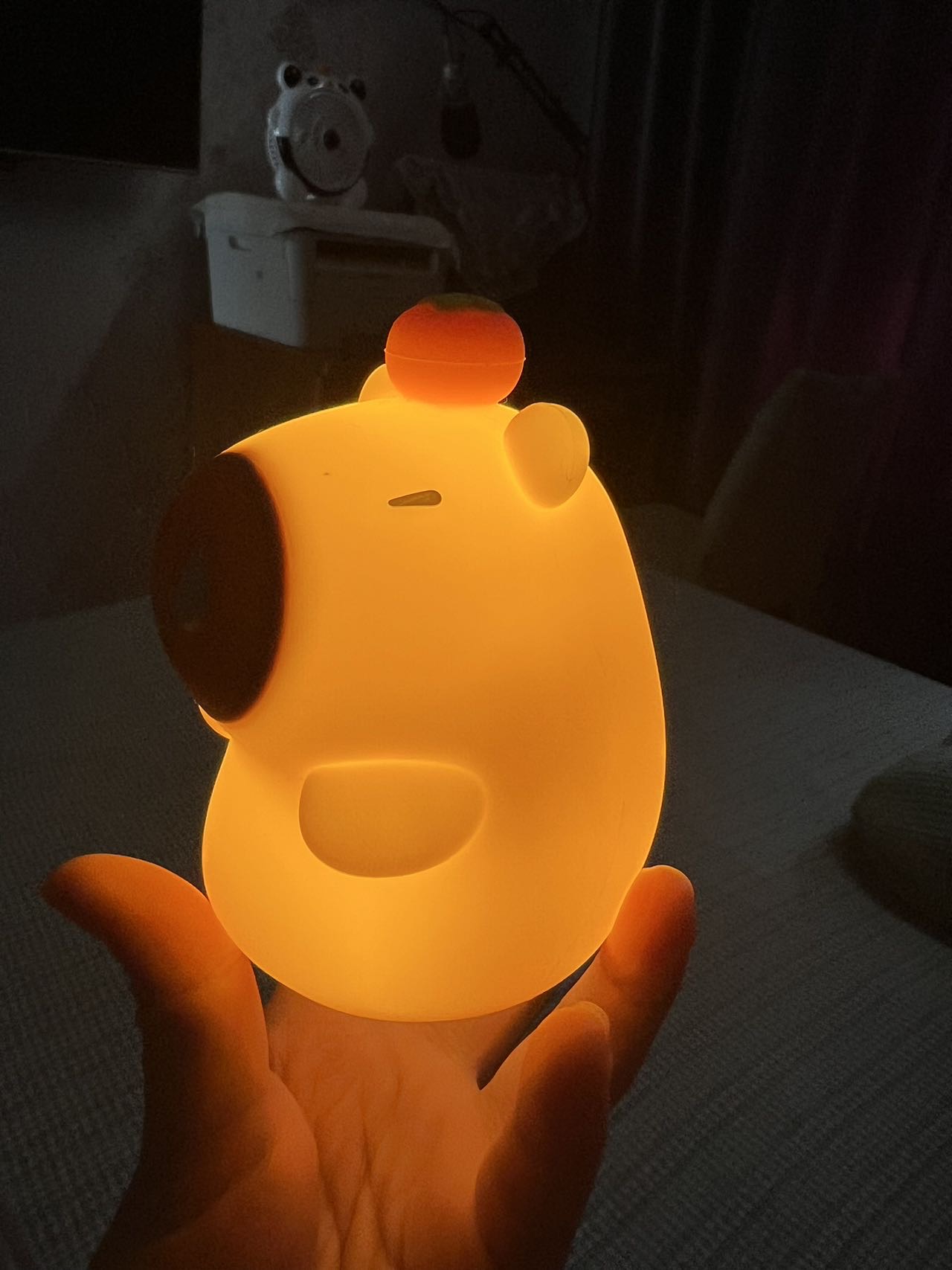 卡皮巴拉小夜灯
